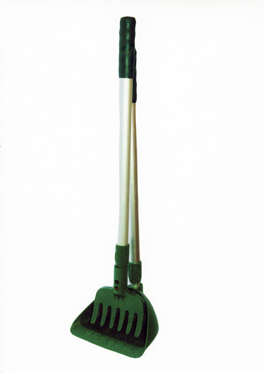 MDC Arms Length Pooper Scooper for Dogs