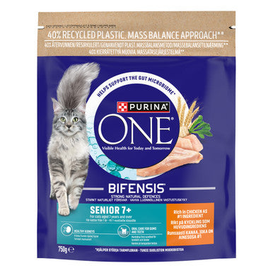 Purina One 7+ Dry Cat Food Rich in Chicken