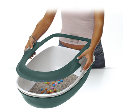 Lifestyle View of Stefanplast Furba Chic Open Litter Tray