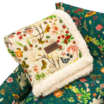 Royal Horticultural Society Pets in the Garden Printed Sherpa Blanket