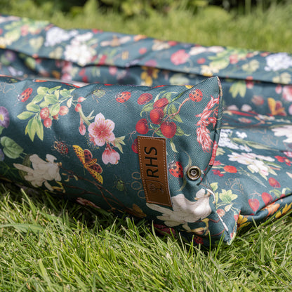 Royal Horticultural Society Pets in the Garden 2in1 Waterproof Mattress